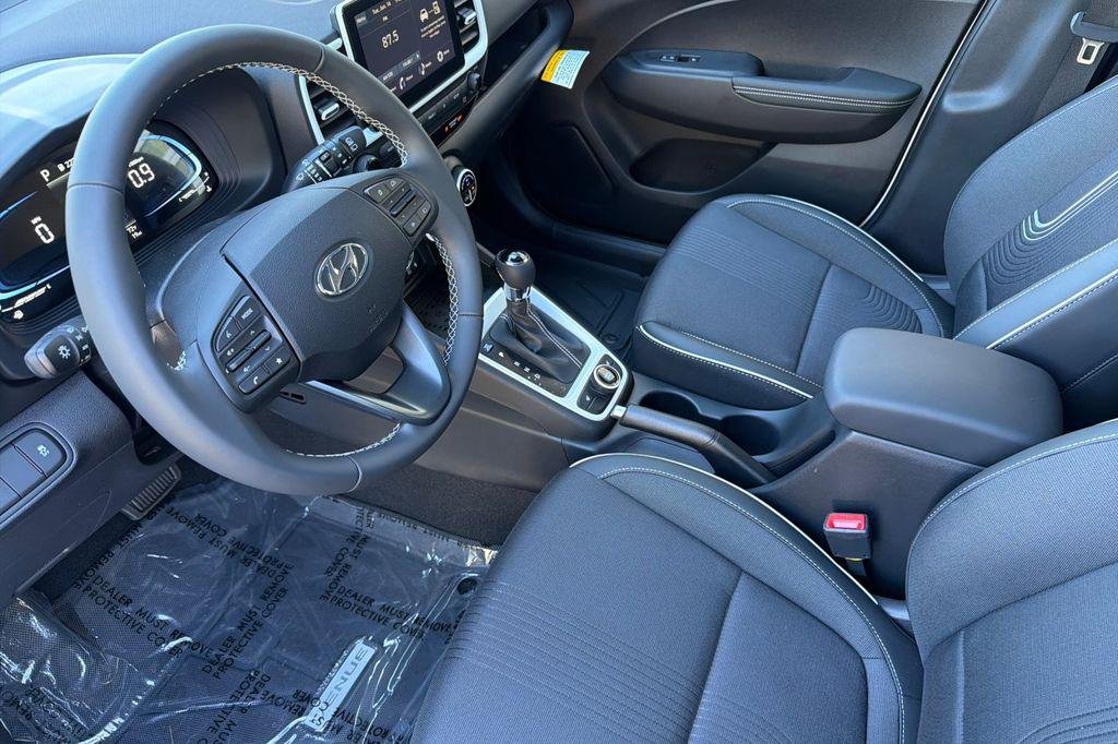 New 2026 White Hyundai SEL w/Two-Tone Roof image 7