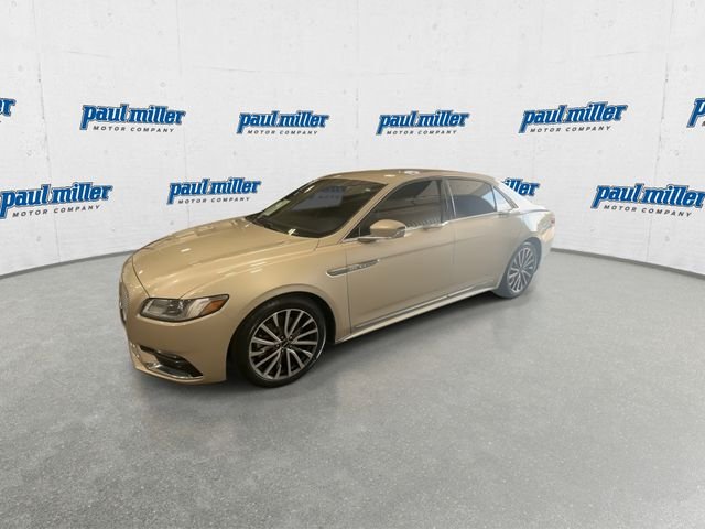 Used 2017 Gold Lincoln Select image 5