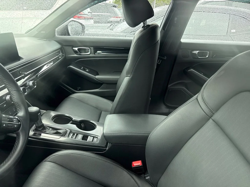 Used 2025 Black Honda Sport Touring image 3