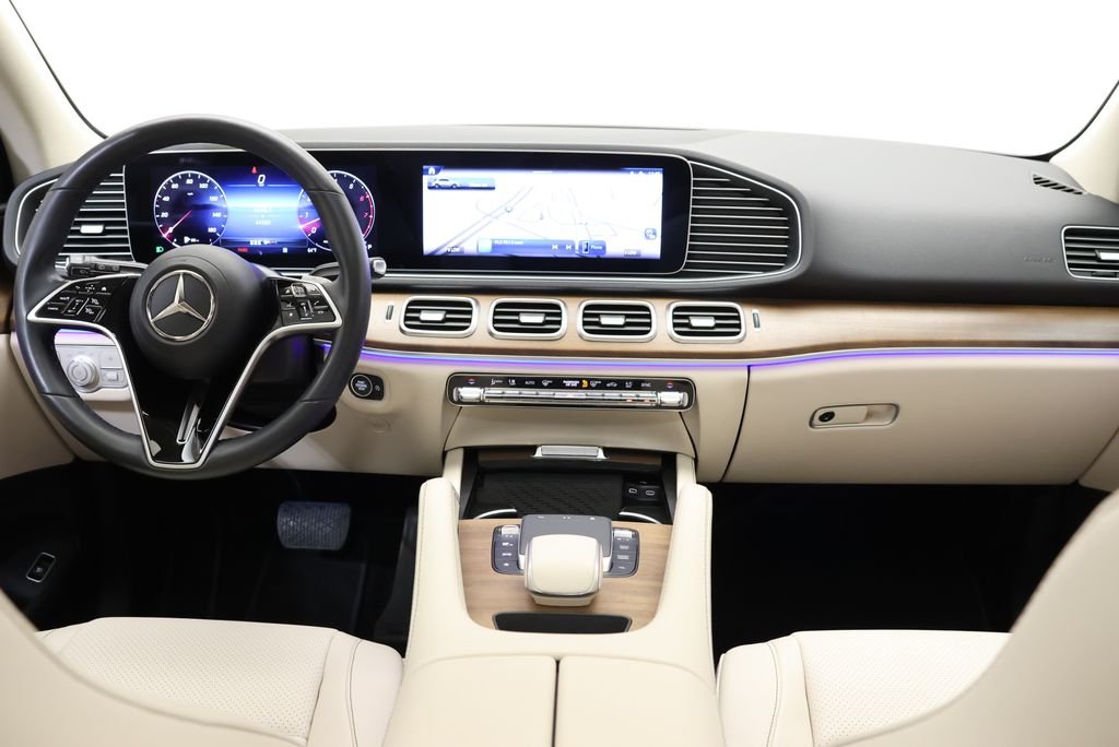 Certified Used 2024 Polar White Mercedes-Benz GLE 450 image 17