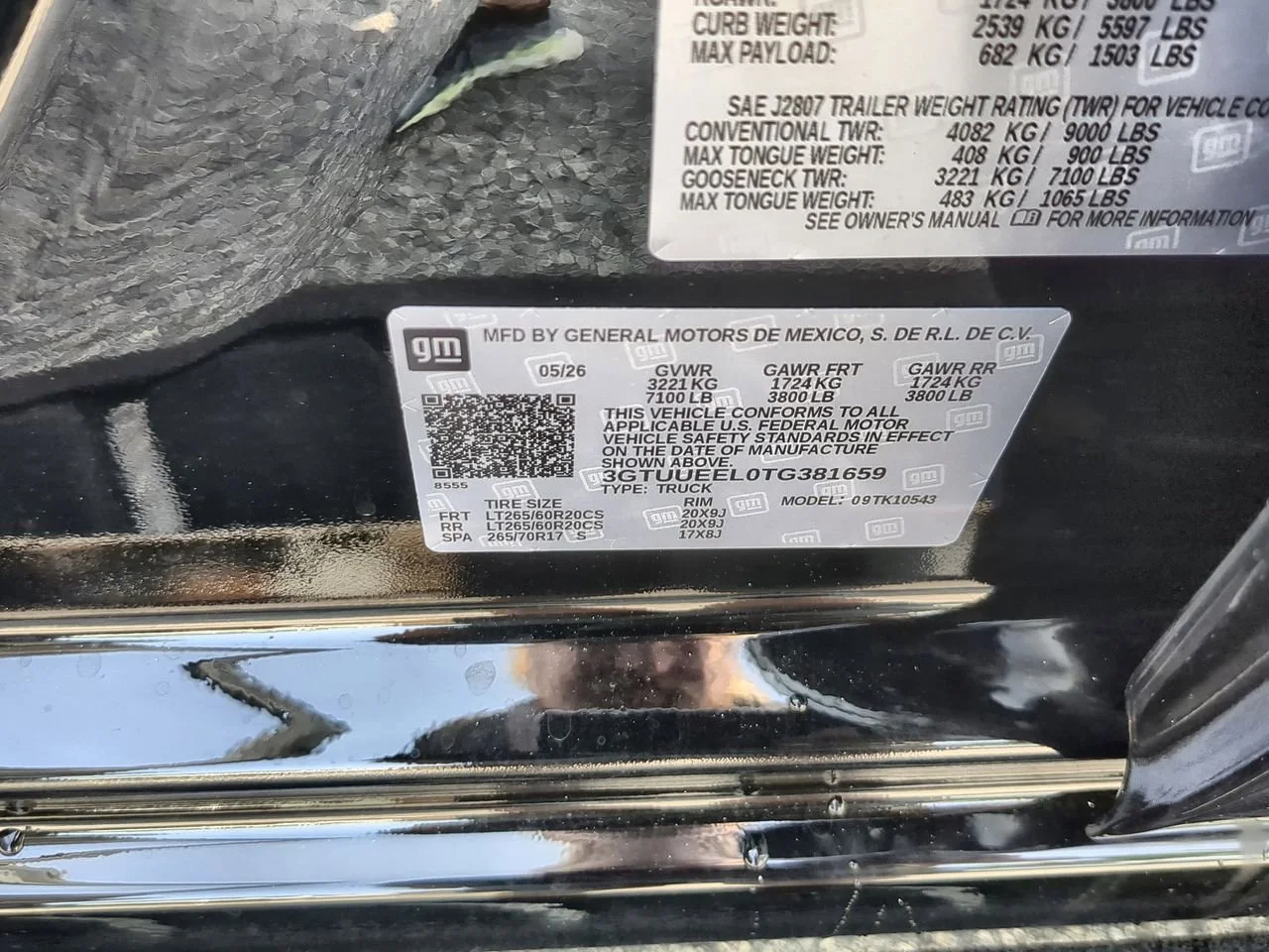 New 2026 Onyx Black GMC AT4 image 35