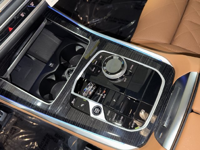New 2026 Brooklyn Grey Metallic BMW sDrive40i image 21