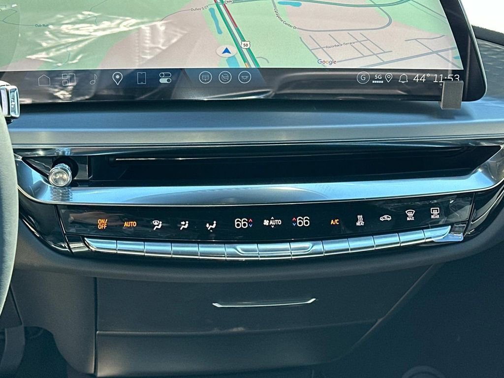 2025 Cadillac LYRIQ Luxury 1 - Photo 13