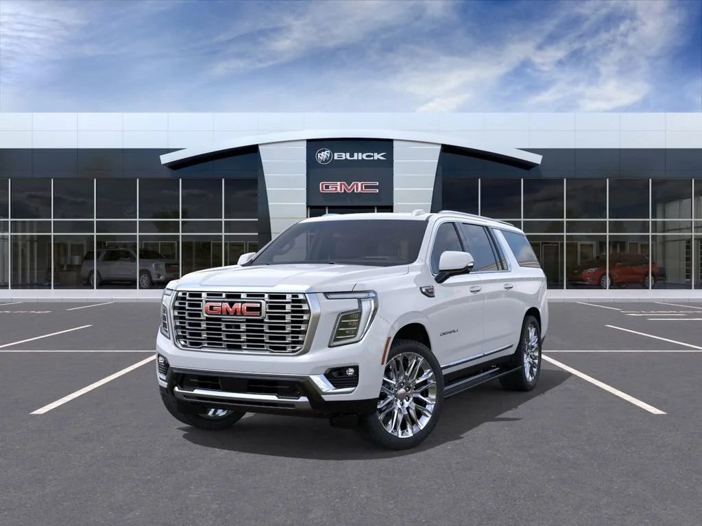 2026 GMC Yukon XL Denali - Photo 8
