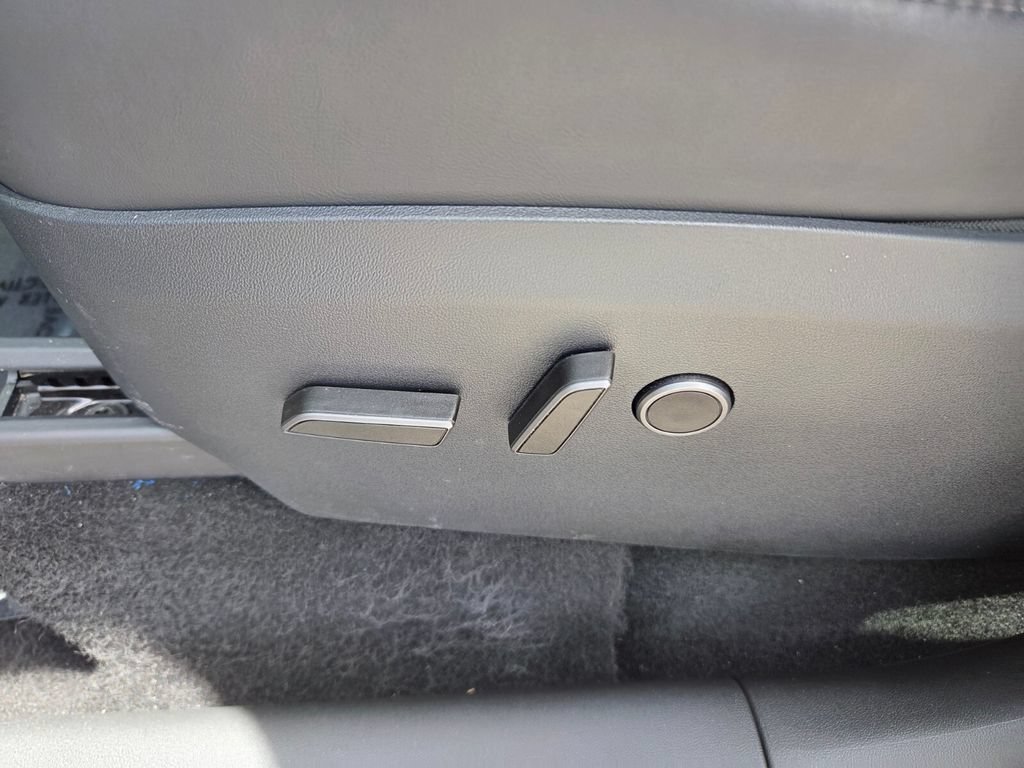 2024 Tesla Model Y Performance - Photo 5