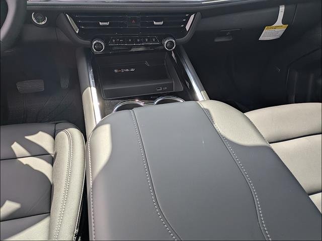 2026 Chevrolet Suburban Z71 - Photo 17