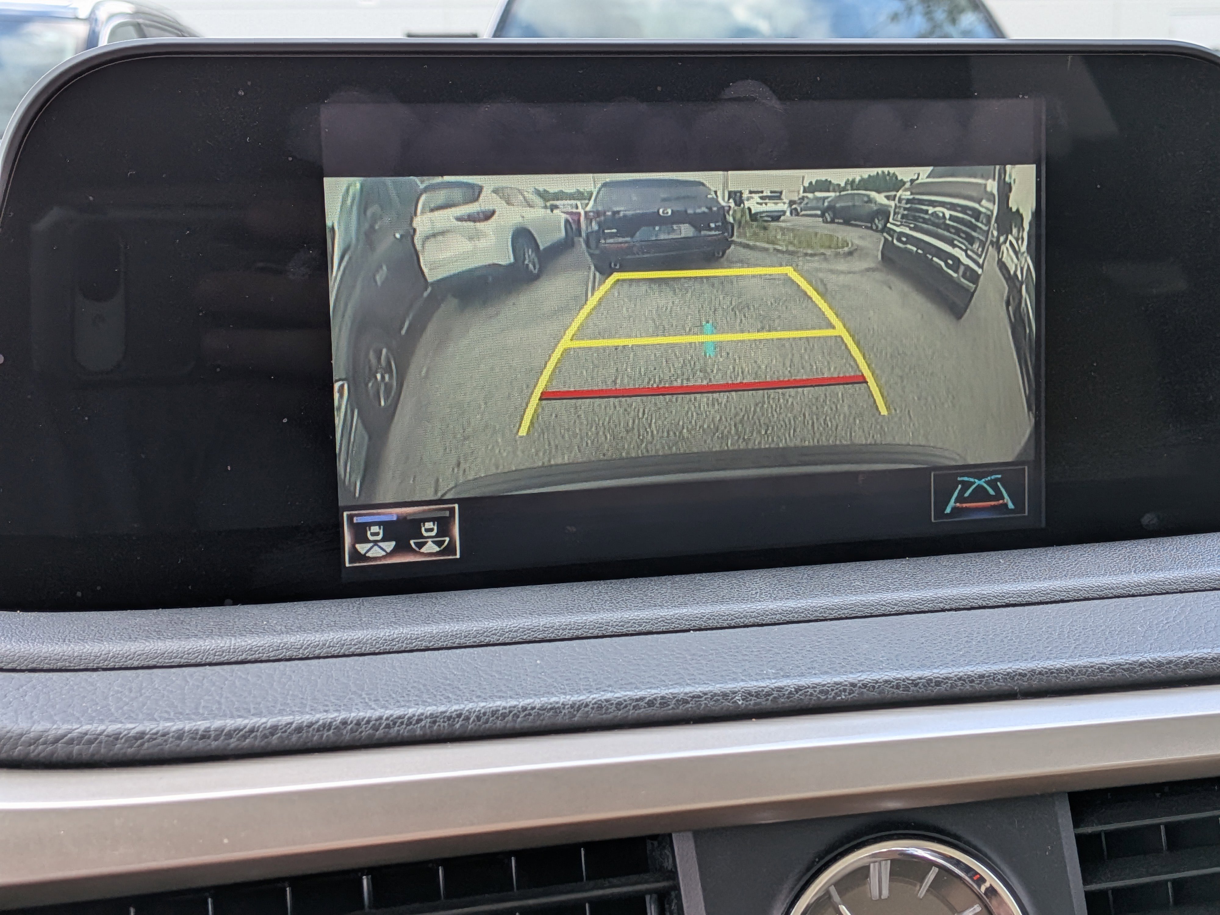 Used 2021 Gray Pearl Lexus RX 350 image 34