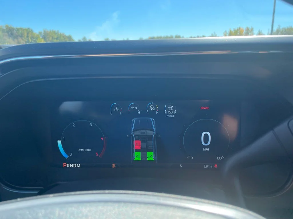 New 2027 Agate Black Metallic Ford F-450® LARIAT® image 18