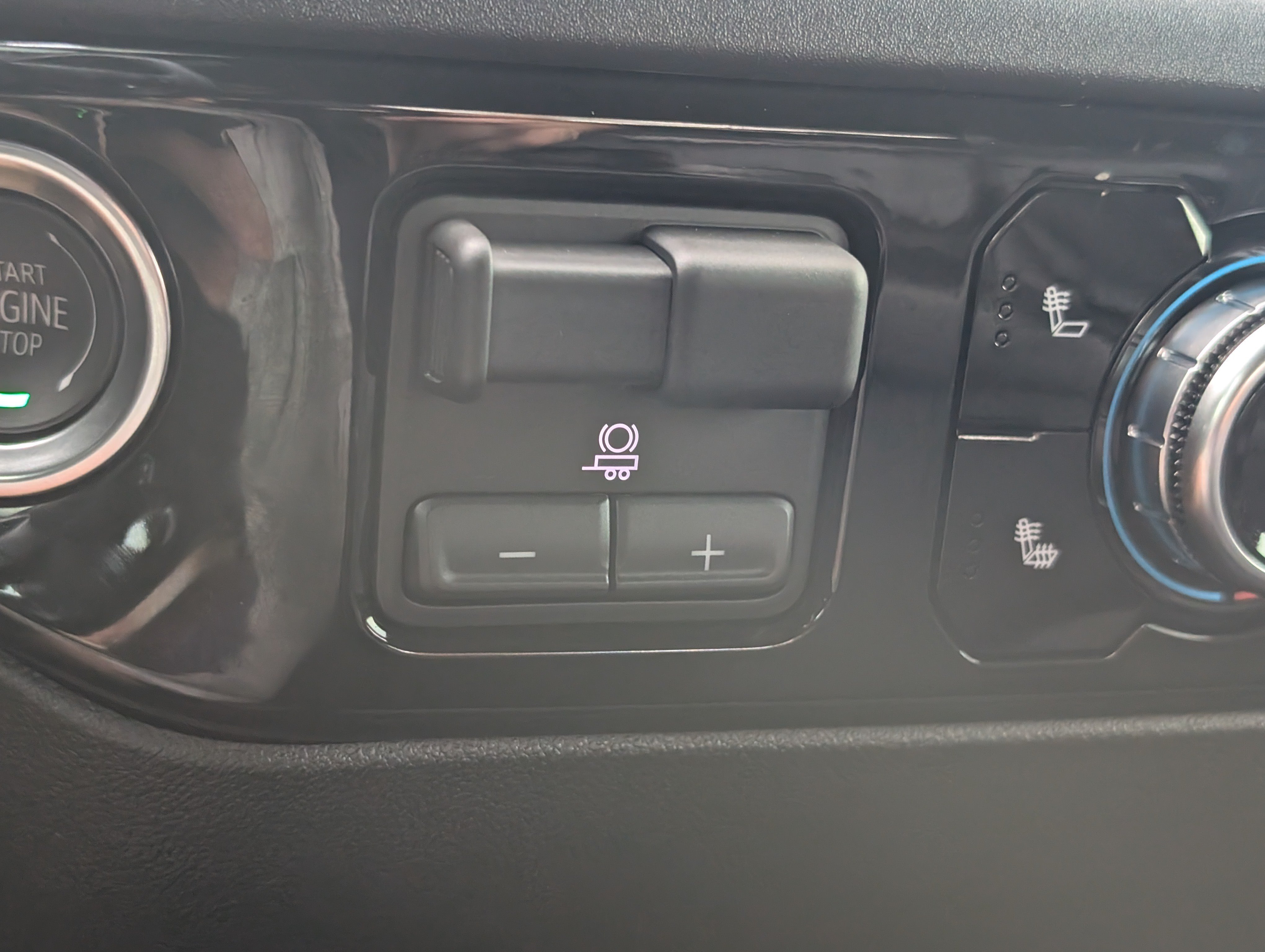 Used 2026 Onyx Black GMC Elevation image 22