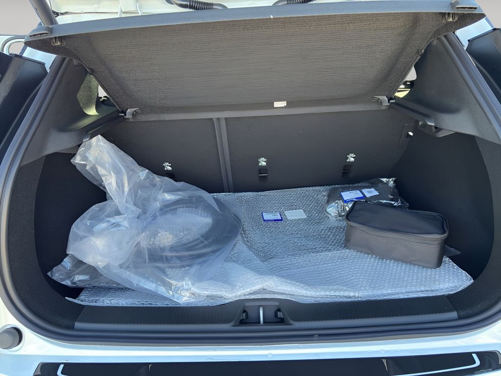 2026 Volvo EX30 Plus - Photo 11