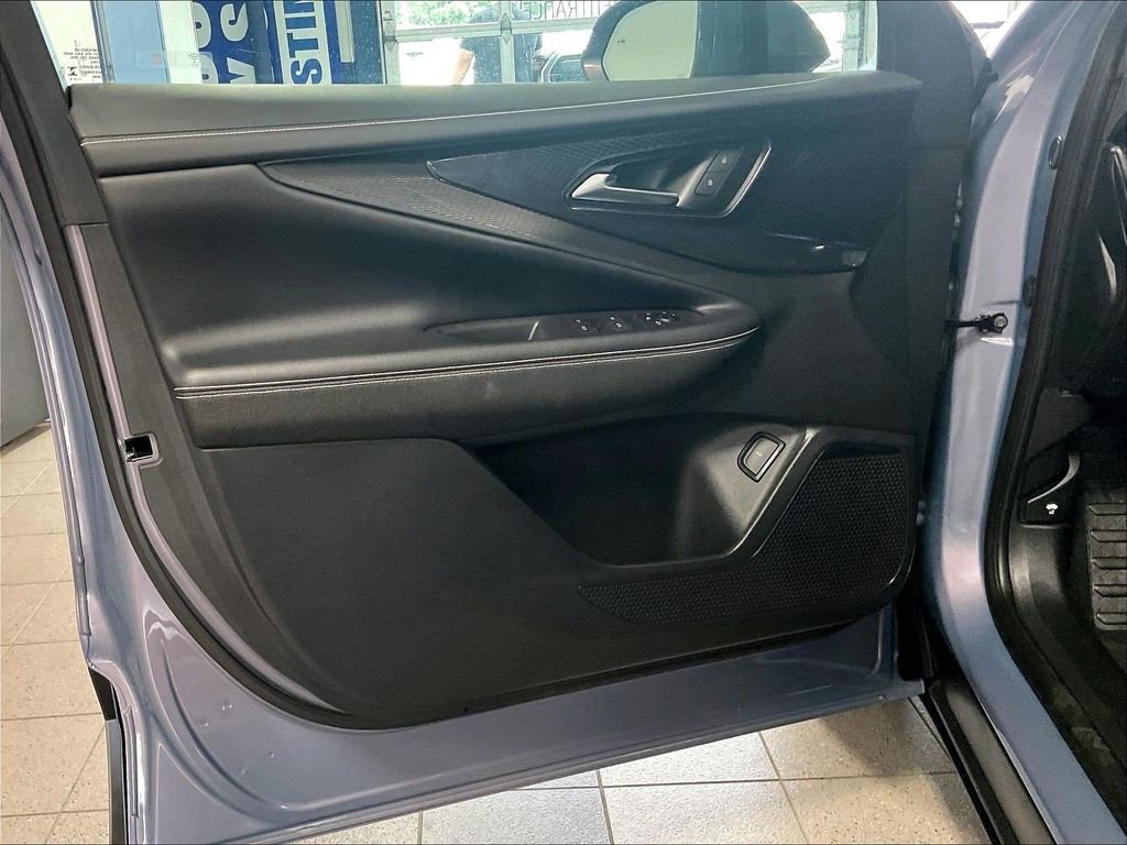 Used 2024 Gray Chevrolet LT image 9
