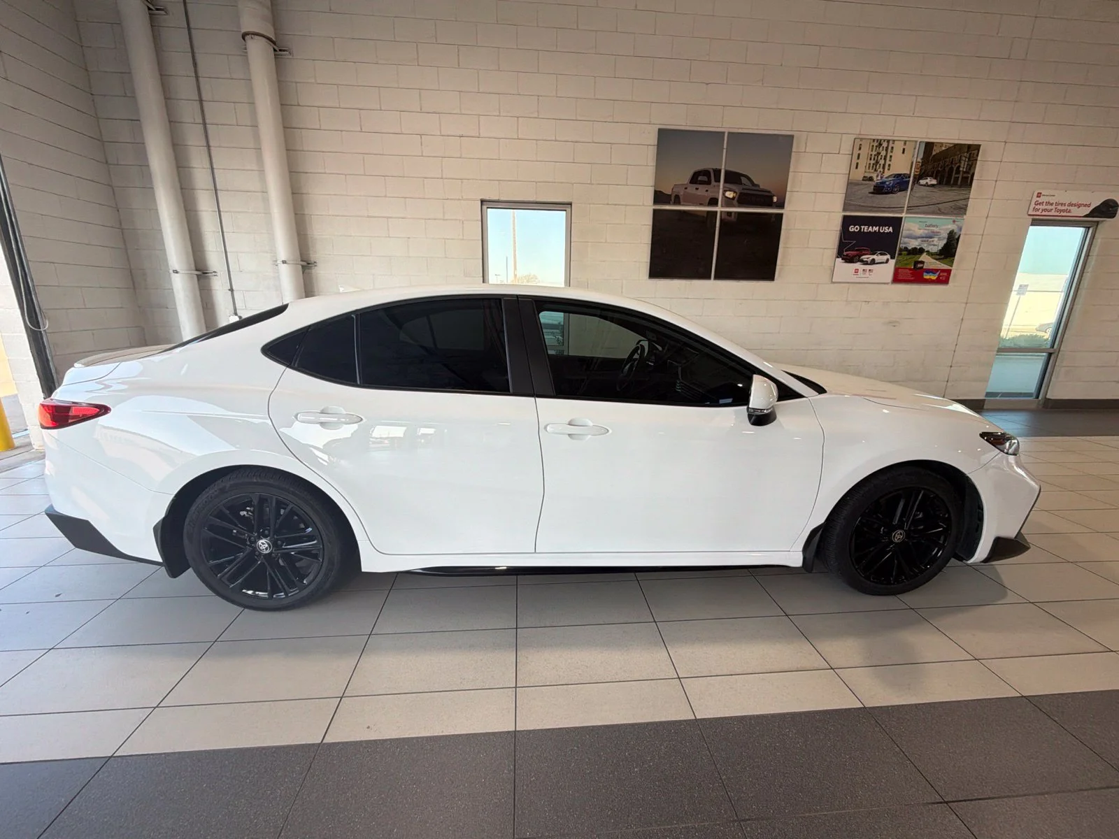 Used 2025 White Toyota SE image 22