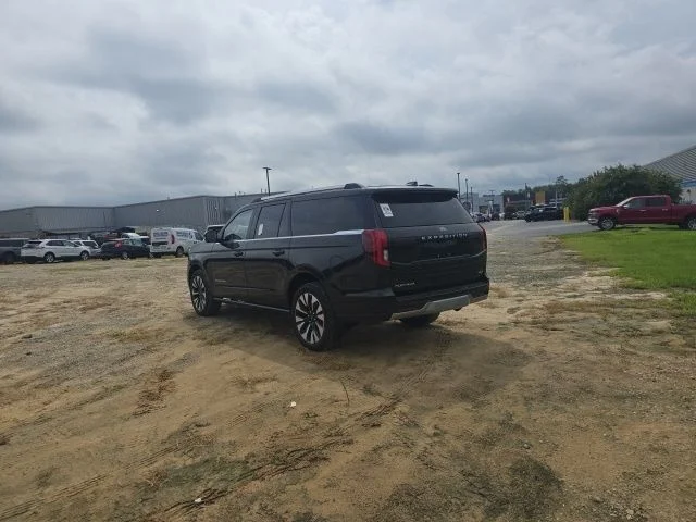 Used 2025 Black Ford Platinum image 6