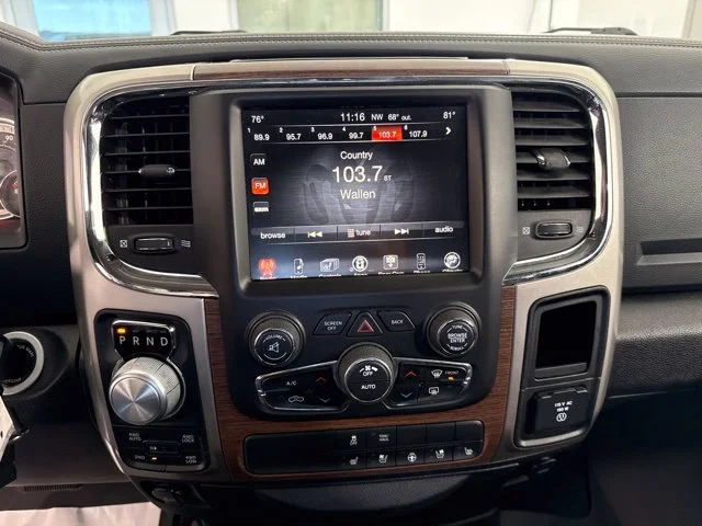 Used 2017 Silver Ram Laramie image 19