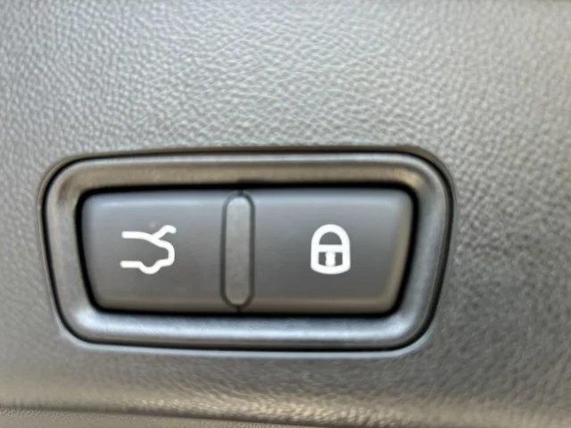 Used 2023 Nero Tempesta Metallic Maserati GT ~ Techssistance Package ~ Heads Up Display !!! CPO ELIGIBLE !!!E image 8