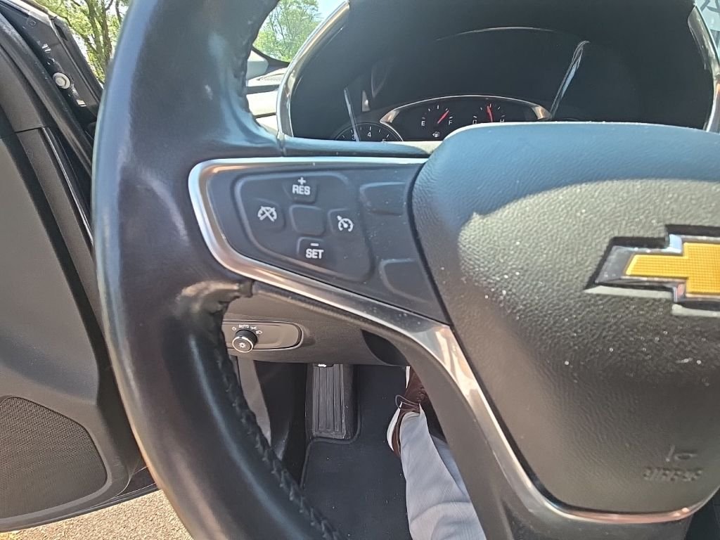 Used 2019 Storm Blue Metallic Chevrolet LT image 19