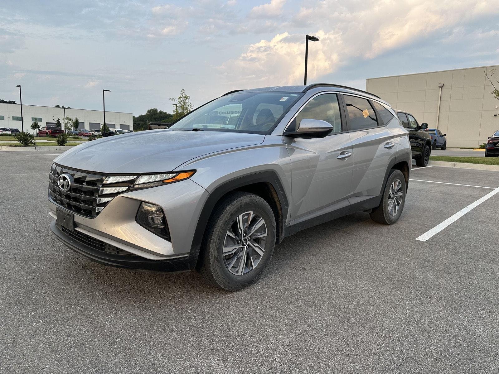 Certified 2022 Hyundai Tucson Blue with VIN KM8JBCA10NU061402 for sale in Kansas City