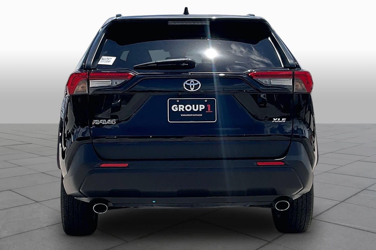 Used 2024 Midnight Black Metallic Toyota XLE image 5