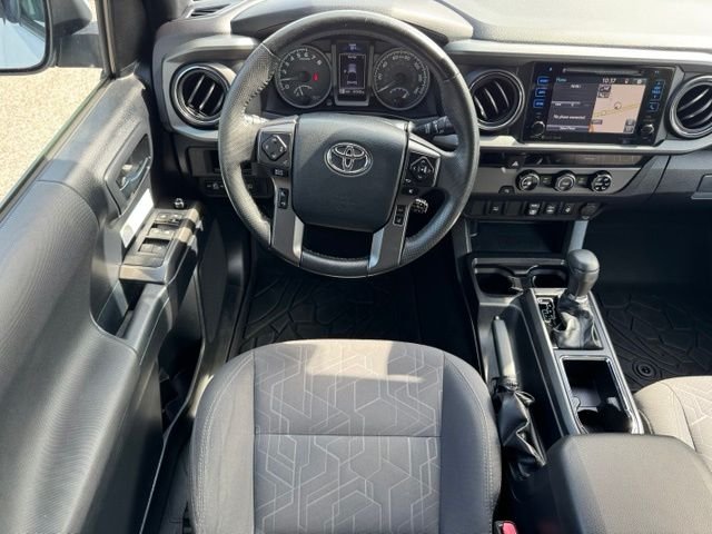 Used 2018 White Toyota TRD Off-Road image 20