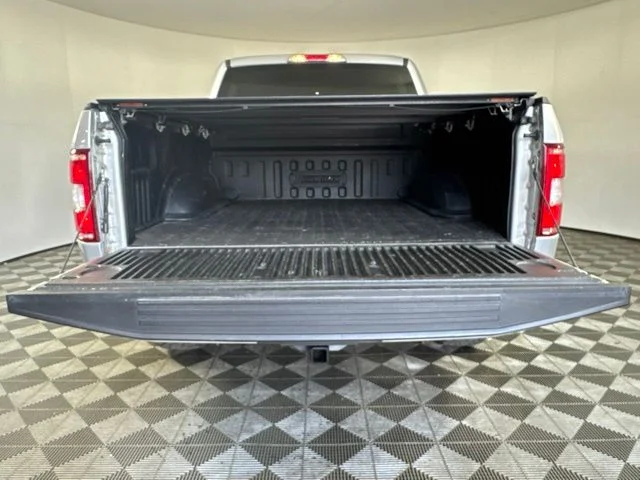 Used 2019 Ingot Silver Ford XL image 19