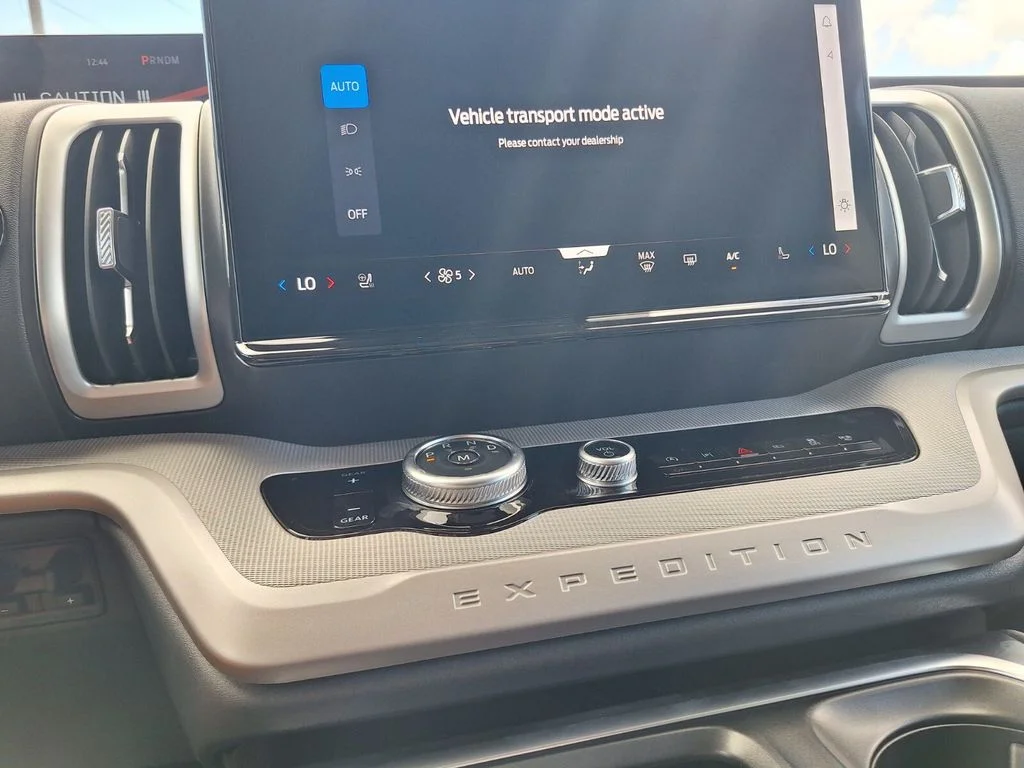 New 2027 Dark Matter Gray Metallic Ford MAX Active image 10