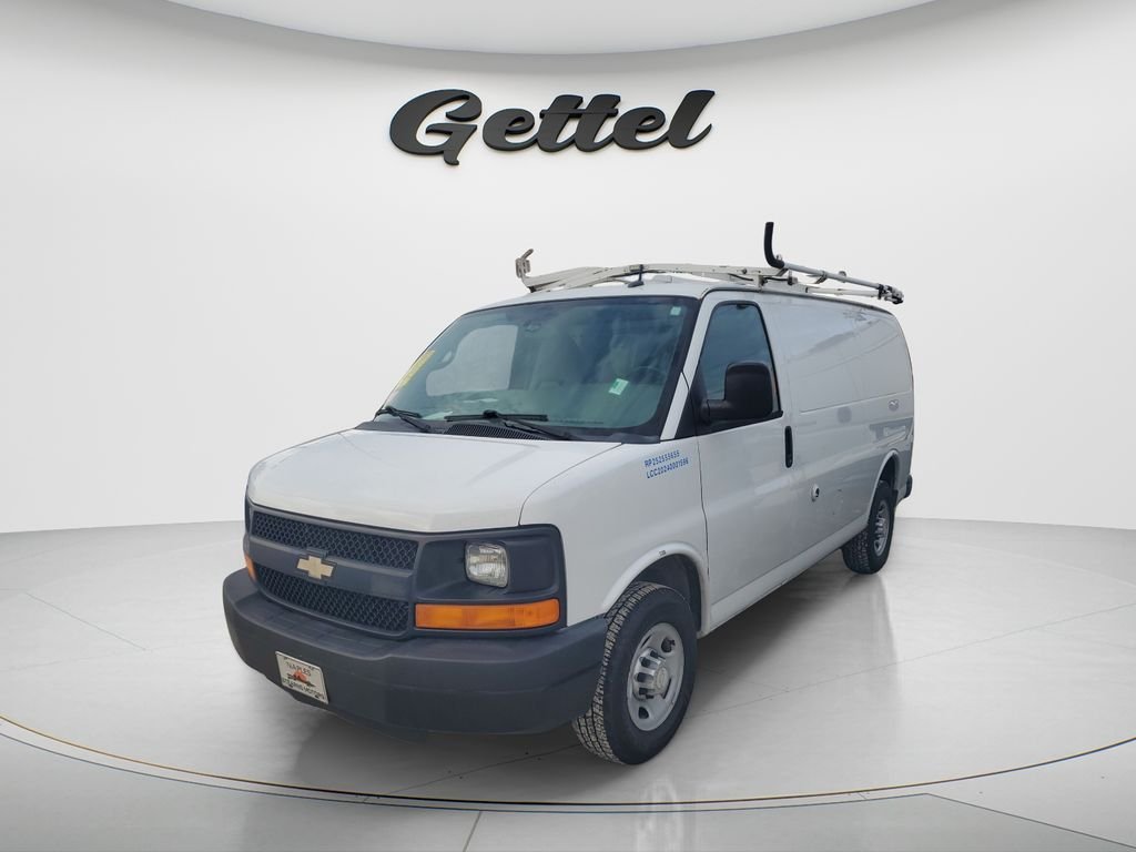 2015 Chevrolet Express 2500 Work Van HD's photo