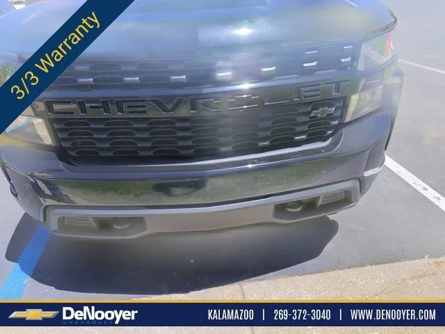 2020 Chevrolet Silverado 1500 Custom 4X4 Crew Cab Short Box's photo