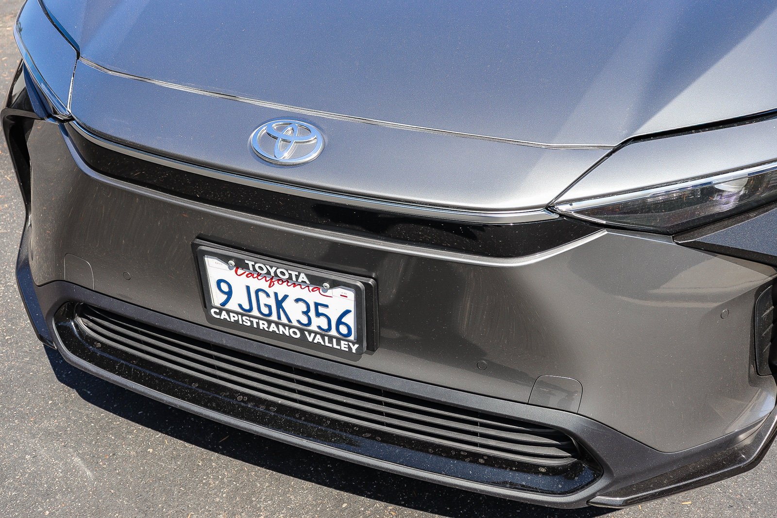 Used 2023  Toyota XLE image 5