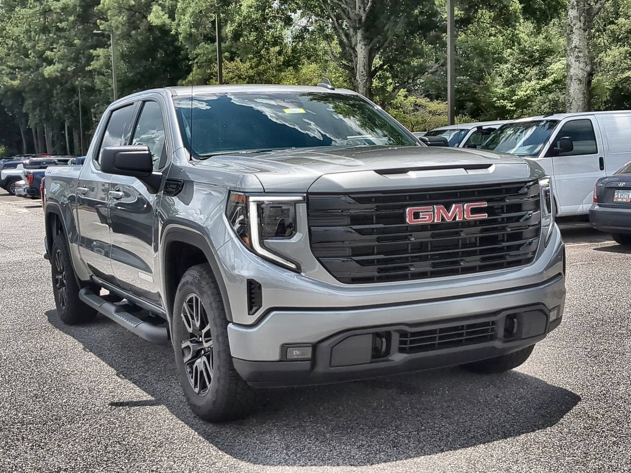 New 2026 Sterling Metallic GMC Elevation image 2