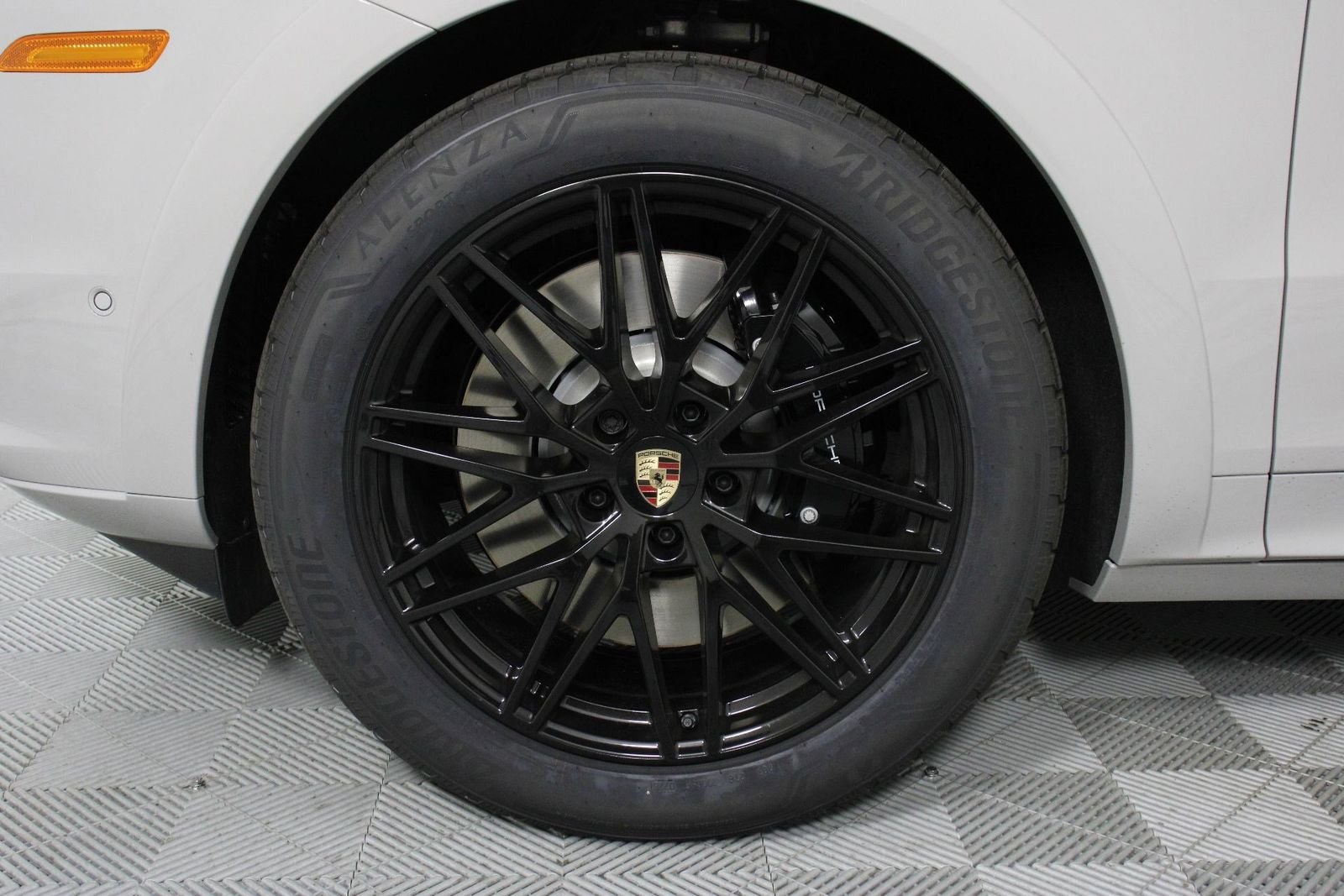 New 2026 Chalk Porsche GTS image 17