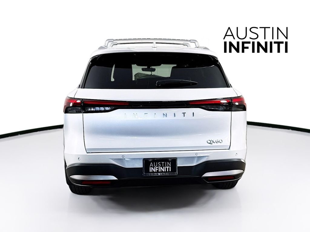 2026 Infiniti QX60 Luxe photo 4