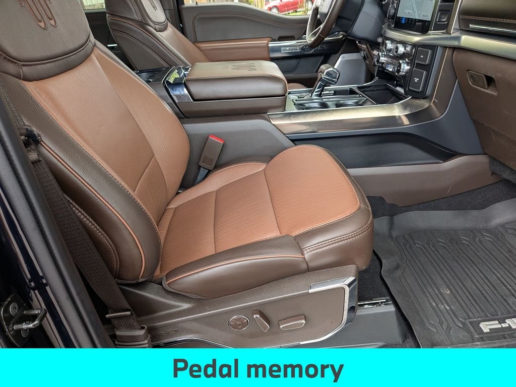 Used 2025 Blue Ford King Ranch image 31