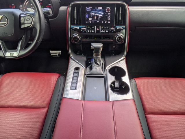 2024 Lexus LX F-Sport - Photo 19
