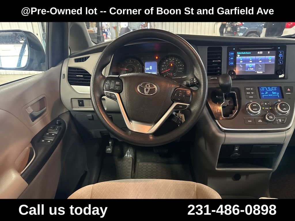 Used 2017 Red Toyota LE image 17