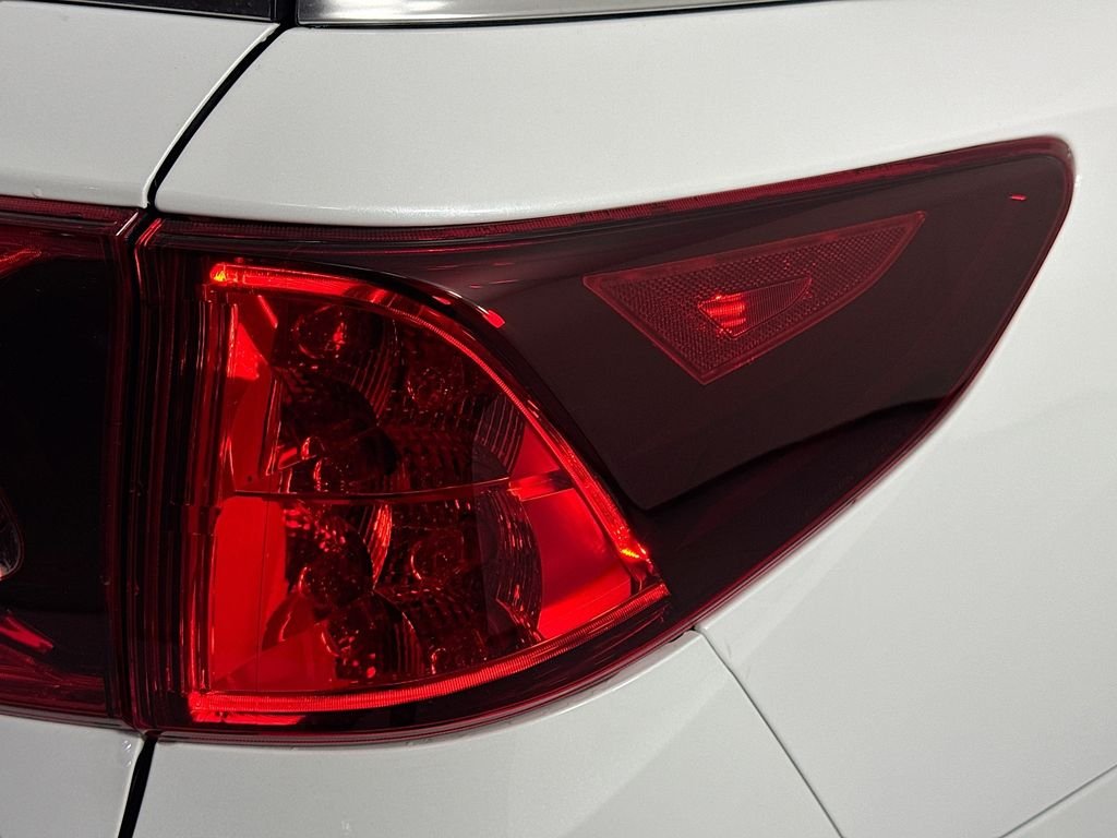 New 2026 Platinum White Pearl Honda Touring image 10