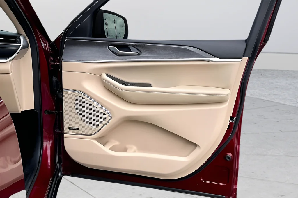 Used 2021 Red Jeep Limited image 26