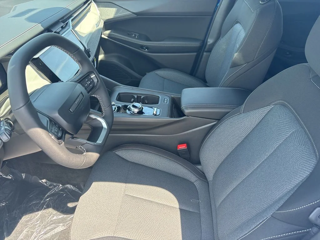 New 2026 Hydro Blue Pearl-Coat Exterior Paint Jeep Laredo image 16
