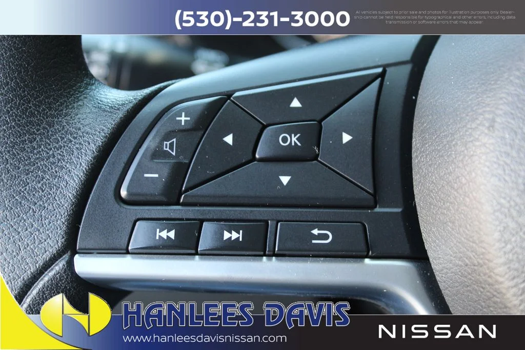 Used 2021 Blue Nissan 2.5 SV image 27