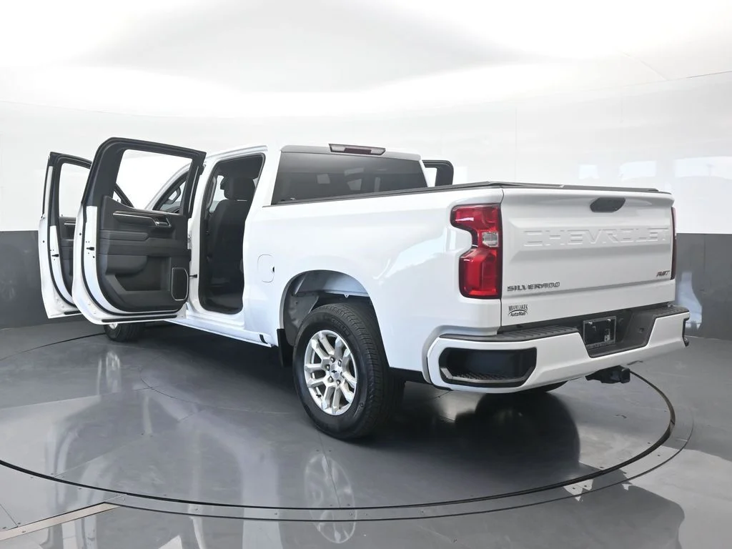 Used 2023 Summit White Chevrolet RST image 75