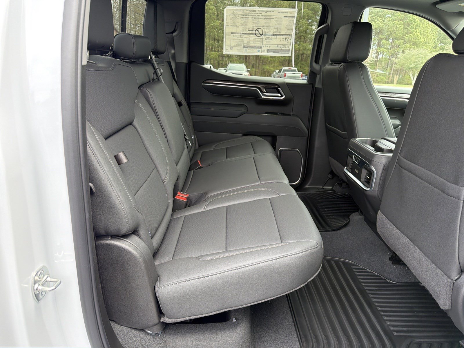 2026 Chevrolet Silverado 1500 LTZ - Photo 15