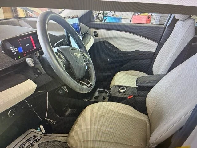 Used 2023 White Ford Premium image 5