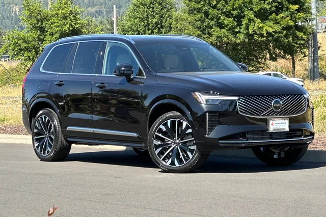 2026 Volvo XC90 Plug-In Hybrid Ultra