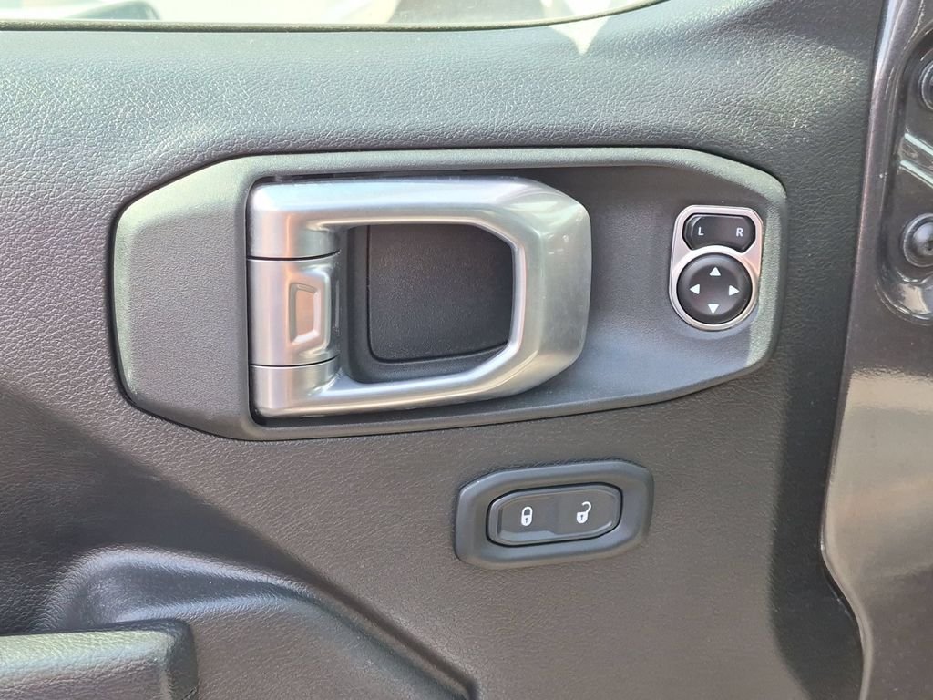 Used 2024 Gray Jeep Sport S 4xe image 7