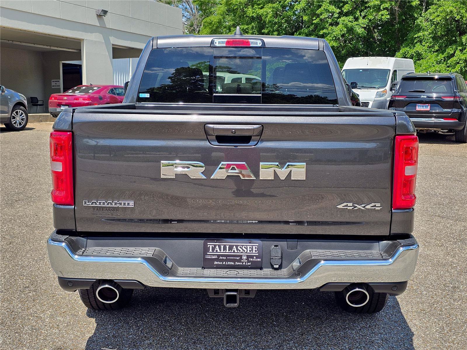 New 2026 Granite Crystal Metallic Clearcoat Ram Laramie image 11