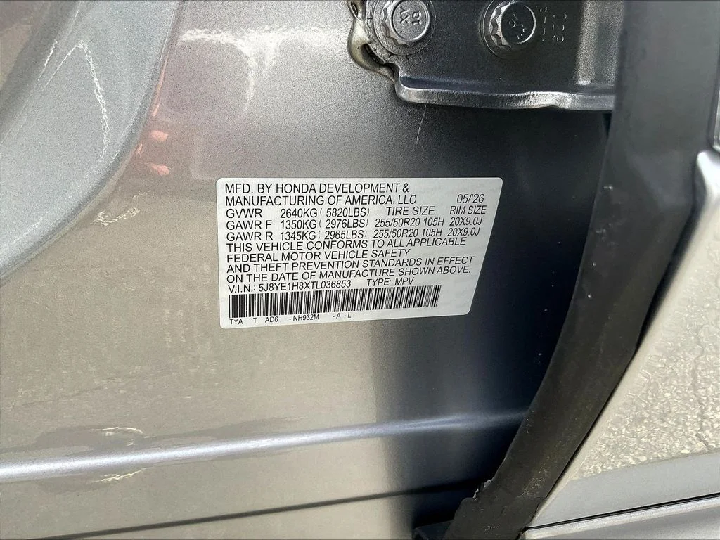 New 2026 Solar Silver Metallic Acura SH-AWD with Advance Package image 8