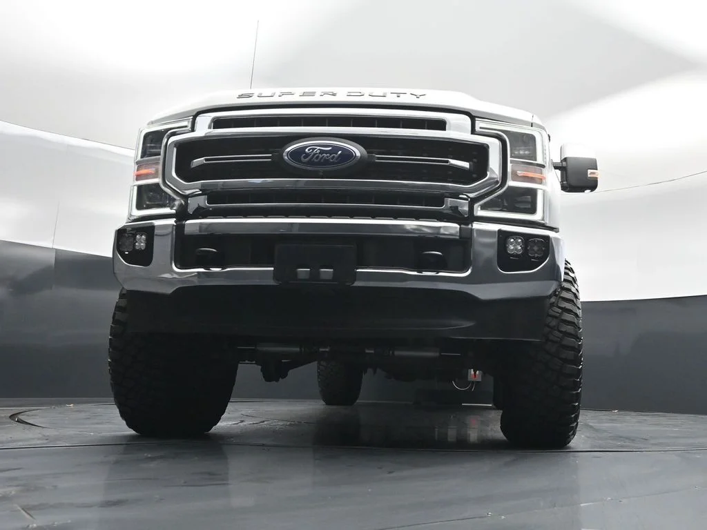 Used 2021 White Ford Lariat image 42