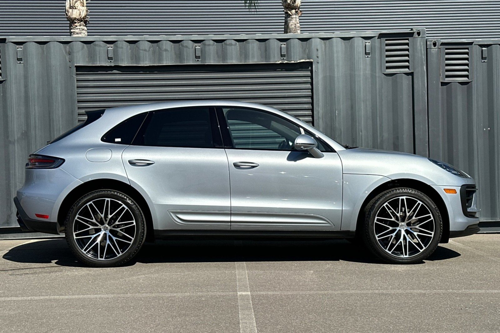 Used 2026 Dolomite Silver Metallic Porsche S image 9