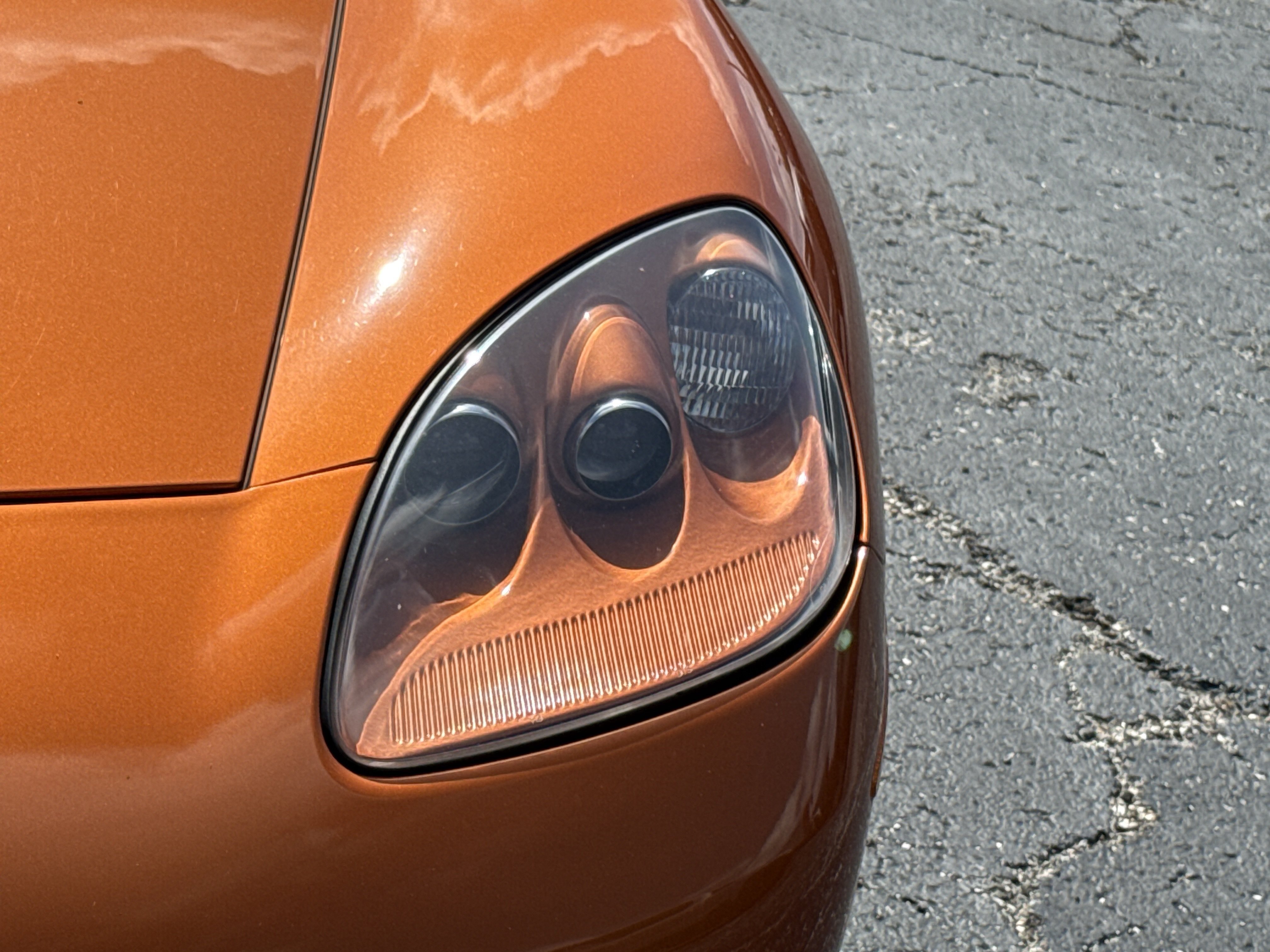 Used 2007 Atomic Orange Metallic Chevrolet Base image 17