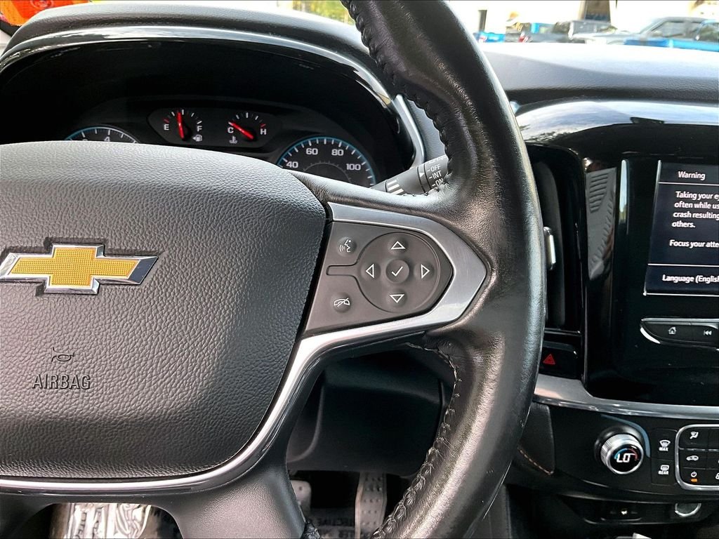 Used 2020 Silver Ice Metallic Chevrolet LT image 25
