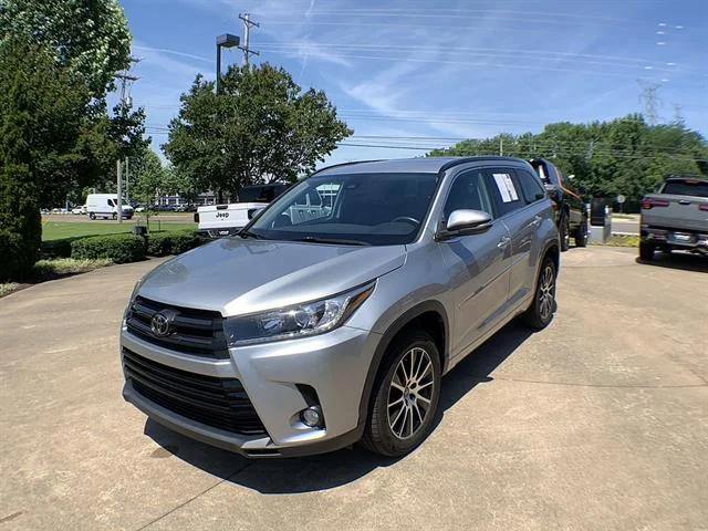 2018 Toyota Highlander SE